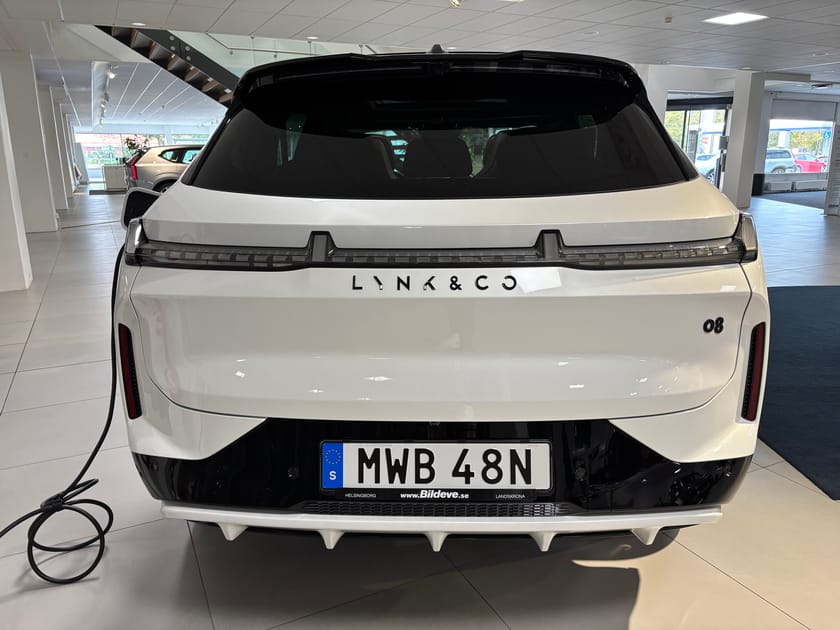 Bild 3 av Lynk & Co 08 PHEV