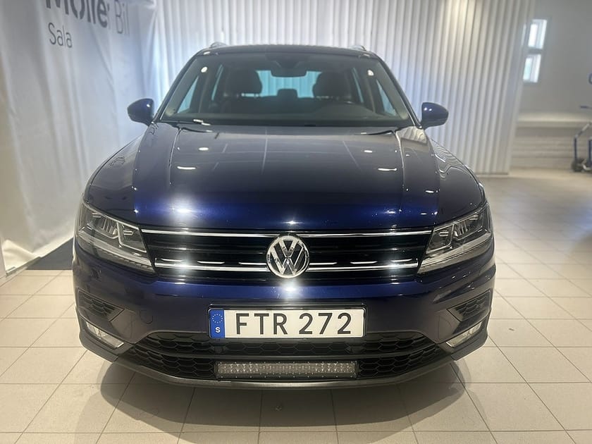 Bild 2 av Volkswagen Tiguan 2.0 Tsi 180hk 4M Värmare|Drag|B-Kamera