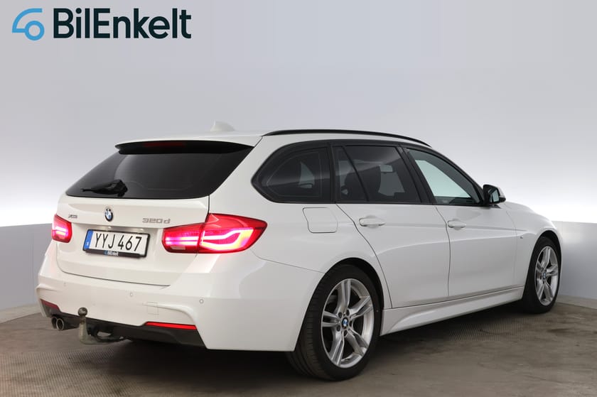 Bild 3 av BMW 320d xDrive Touring M Sport Läder Cockpit Drag