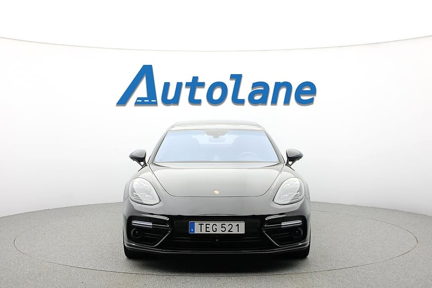 Bild 3 av Porsche Panamera Turbo Turbo, Burmester®, Keramiska, Panorama, PDSL+ 550hk