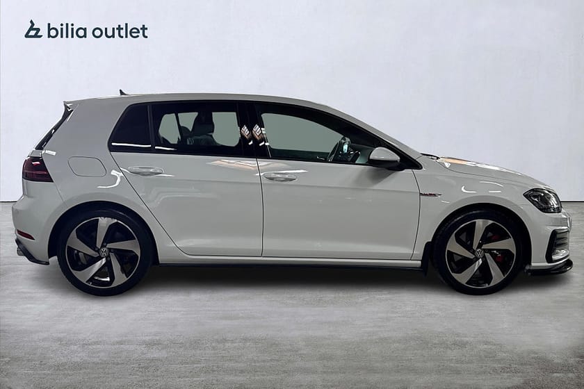 Bild 4 av Volkswagen Golf  GTI Performance 2.0 TSI DSG 245hk Cockpit Carplay B-kam