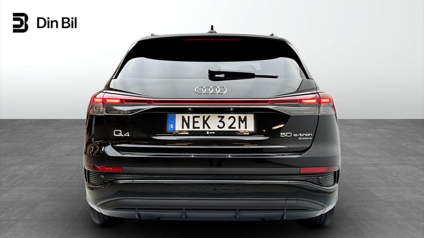 Bild 5 av Audi Q4 50 e-tron quattro 299HK S-Line PANO Black Optik