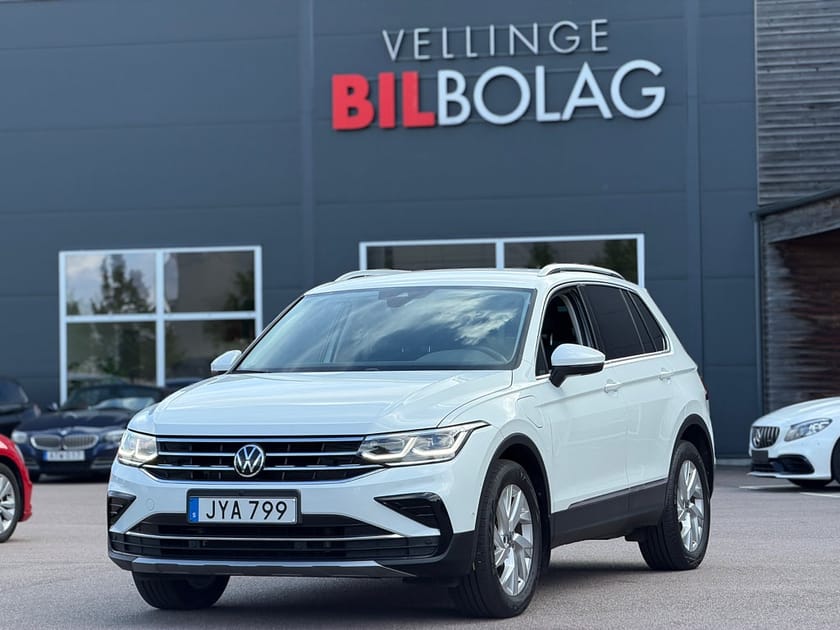 Bild 2 av Volkswagen Tiguan eHybrid 1.4 TSI Drag 360 Kamera Navi Moms