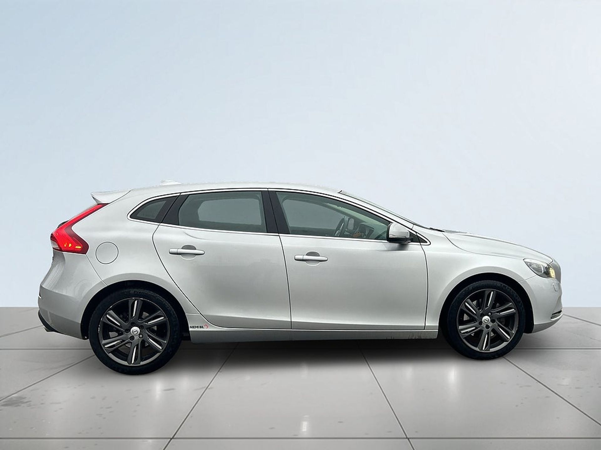 Volvo V40 2016, photo 4/10