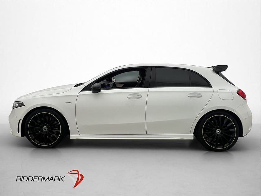 Bild 4 av Mercedes-Benz A 250 AMG Edition 1 Pano Burmester Wide 360°