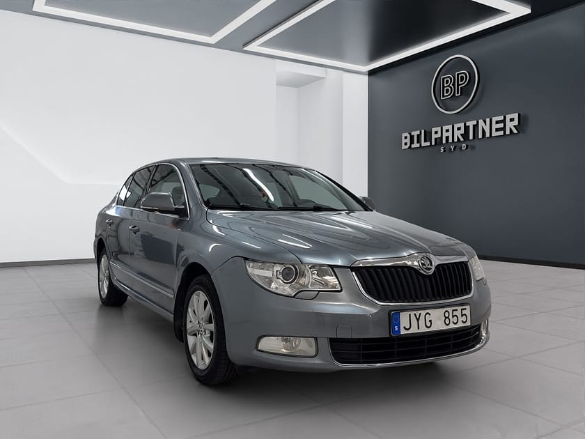 Bild 4 av Škoda Superb Skoda 2.0 TDI Elegance/Dragkrok/Kamrem bytt/