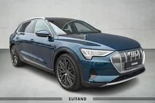 Thumnail bilde 2 av Audi e-tron 55 quattro