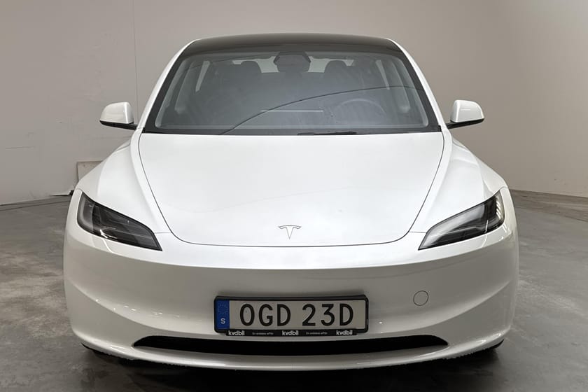 Bild 5 av Tesla Model 3 Long Range AWD Dual Motor Värmepump