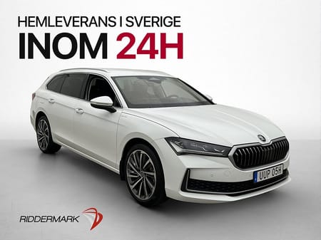 Škoda Superb iV Kombi Skoda L&K Canton Massage Kamera Värmare Drag