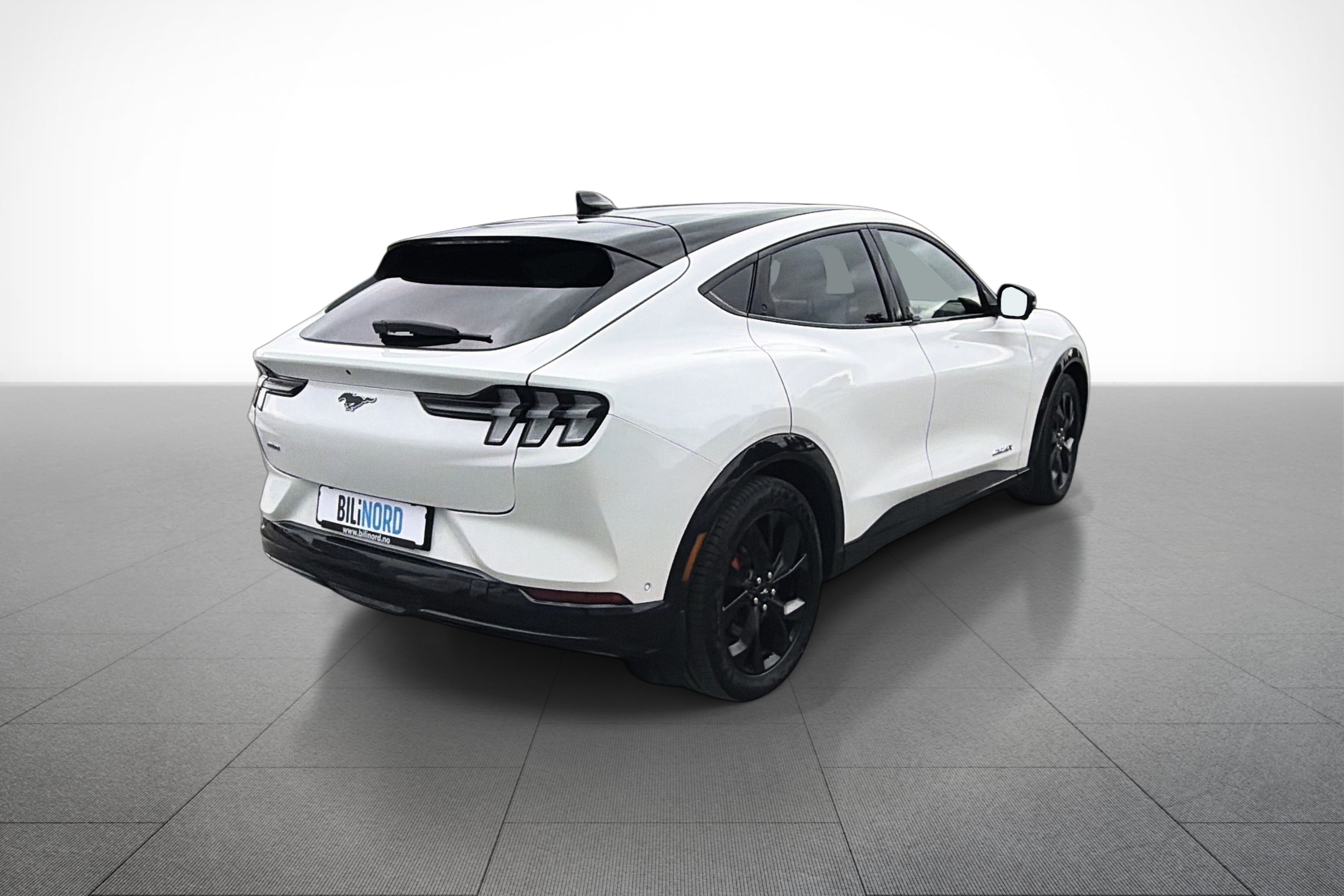 Ford Mustang Mach-E Long Range AWD bilde 6