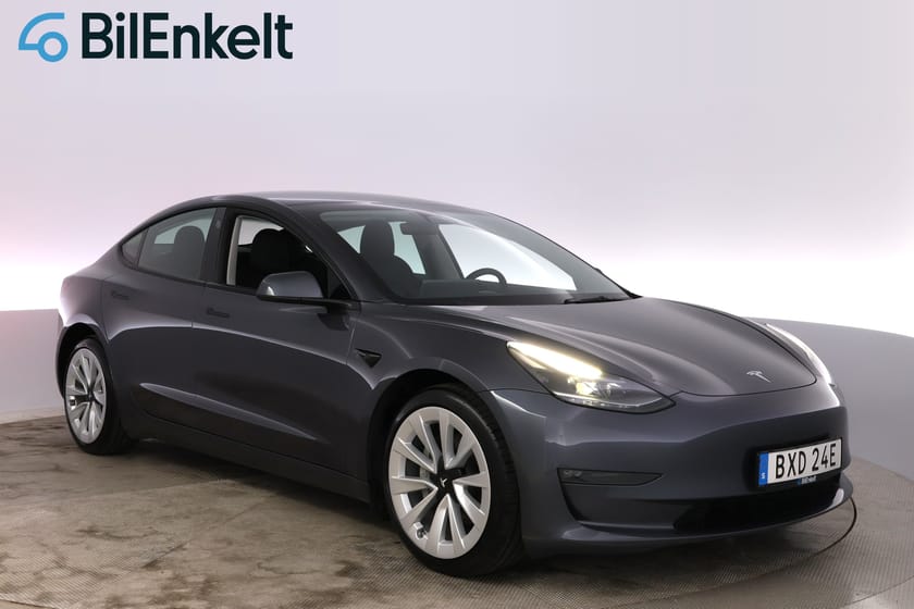 Bild 1 av Tesla Model 3 Long Range AWD Panorama Drag AP Värmepump