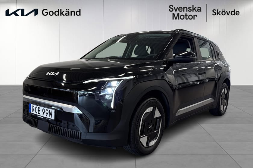 Bild 2 av Kia EV3 Long Range 2025 – Svart | Endast 1 131 mil | Räckvidd, teknik & komfort toppklass