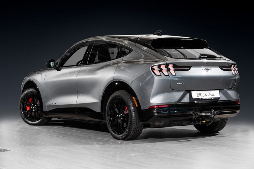 Bilde 2 av Ford Mustang Mach-E Long Range AWD LR Teknopakke+ | Pano | Krok | Serviceavtale | B&O
