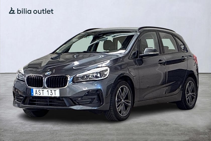 Bild 1 av BMW 225xe Active Tourer aut Sport line 220hk Navi HuD P-sensor