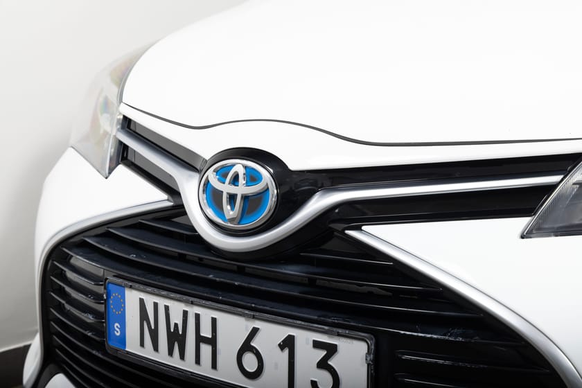 Bild 3 av Toyota Yaris Hybrid e-CVT Backkamera Farthållare
