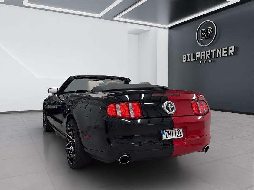 Bild 4 av Ford Mustang V6 Convertible 