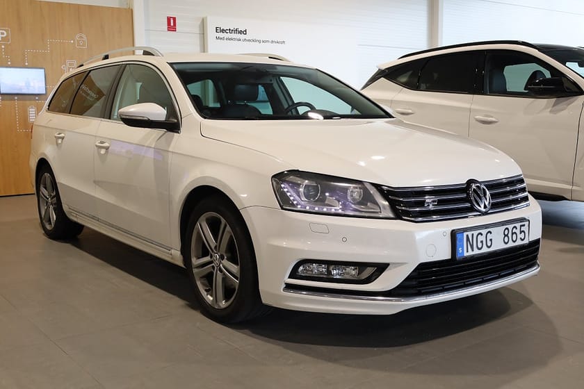 Bild 4 av Volkswagen Passat Variant 2.0 TDI AUT 4Motion R-line Drag Kamera Drag Läder