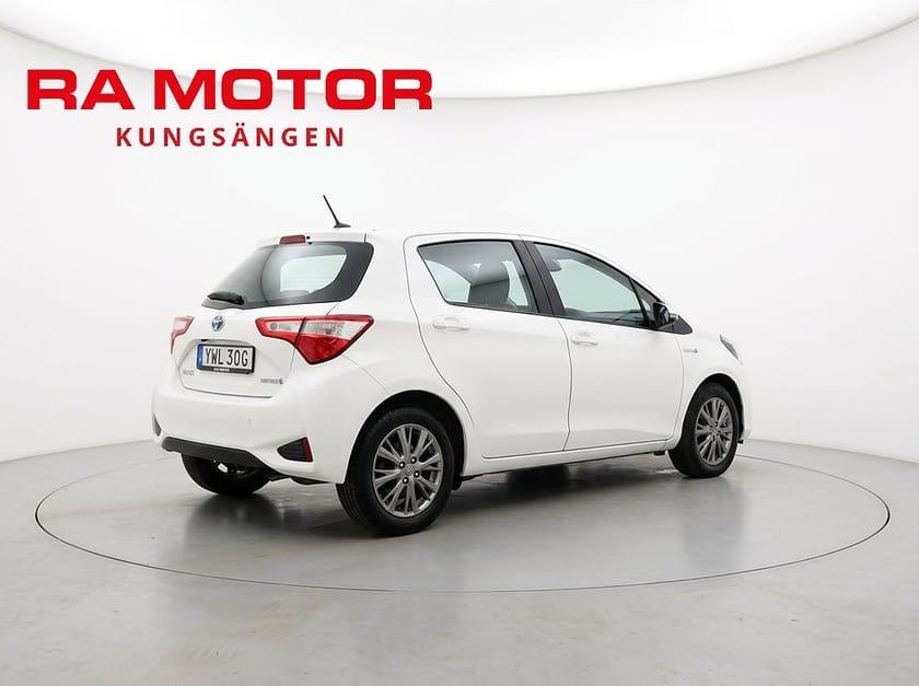 Bild 5 av Toyota Yaris Hybrid 1.5 101hk Active | Kamera | P-sens | M-Värm |