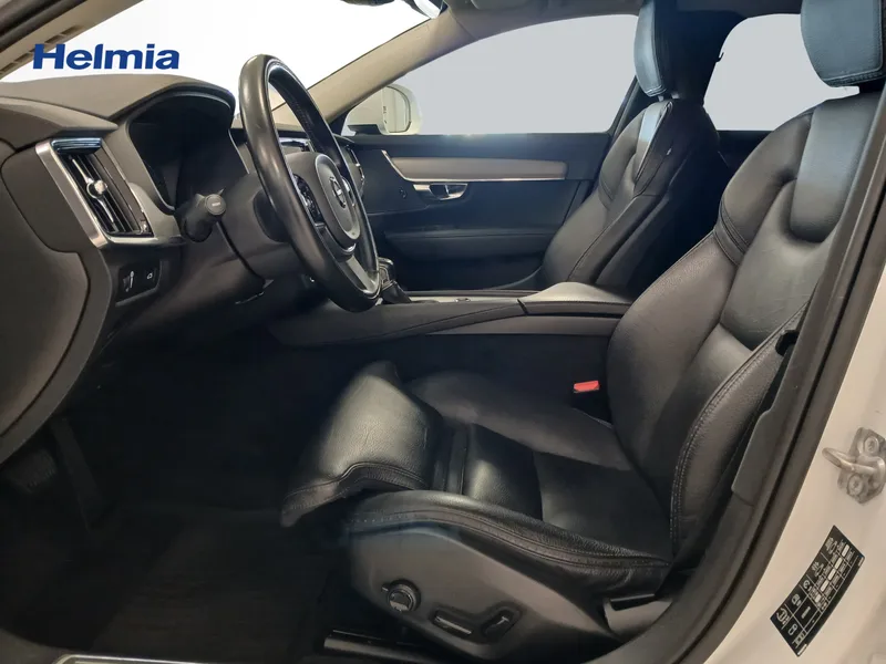 Bild 6 av 15 – Volvo V90 Cross Country D4 AWD Advanced Edt Cross Country Advanced