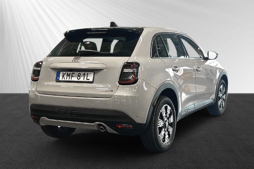 Bild 3 av Fiat 600 Hybrid 5-d SUV ICON HEV T3 FWD