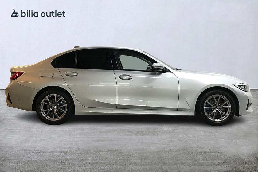 Bild 5 av BMW 320d Sedan Steptronic Sport line 190hk Cockpit Navi PDC