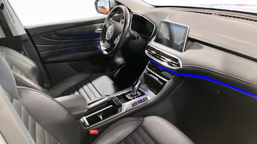 Bild 3 av MG EHS PHEV LUXURY PLUG-IN HYBRID