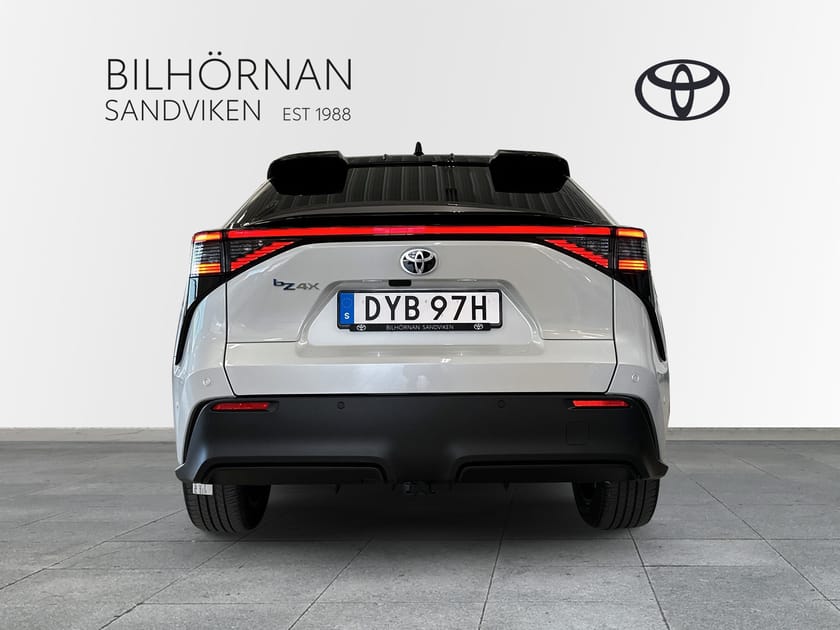 Bild 4 av Toyota bZ4X Executive 20" Panorama JBL Vinterhjul