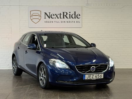 Volvo V40 D2 Your Ocean Race | Skinn | Värmare | SoV-Hjul | NyBes