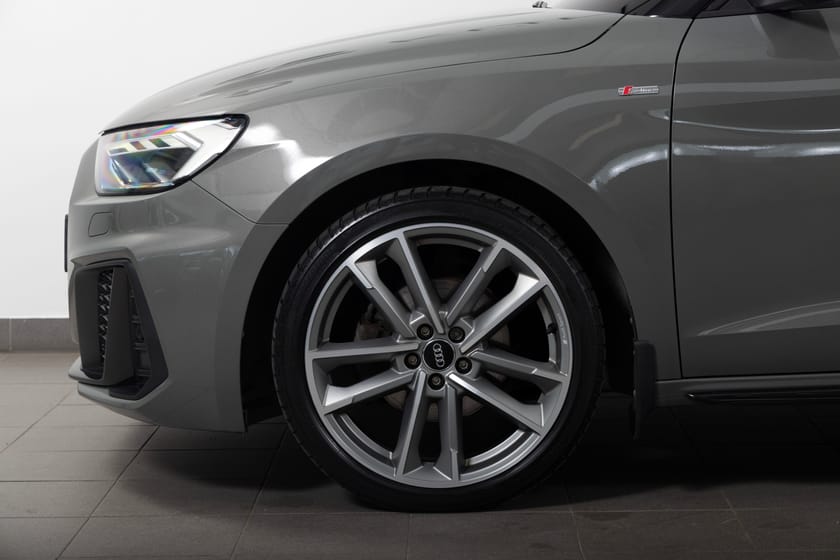 Bild 4 av Audi A1 Sportback 35 TFSI S Tronic 150hk S-Line/BangOlufsen/Keyless/Navi