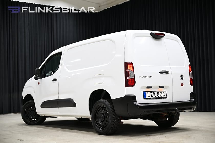 Bild 4 av Peugeot Partner Utökad Last 4x4 130HK L2|Inredd|Dubbelgolv|Drag|Värmare|Moms|SeUtr!