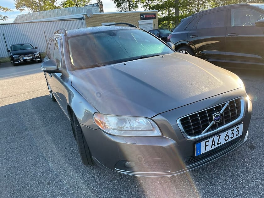 Bild 2 av Volvo V70 2,5T 200HK Momentum