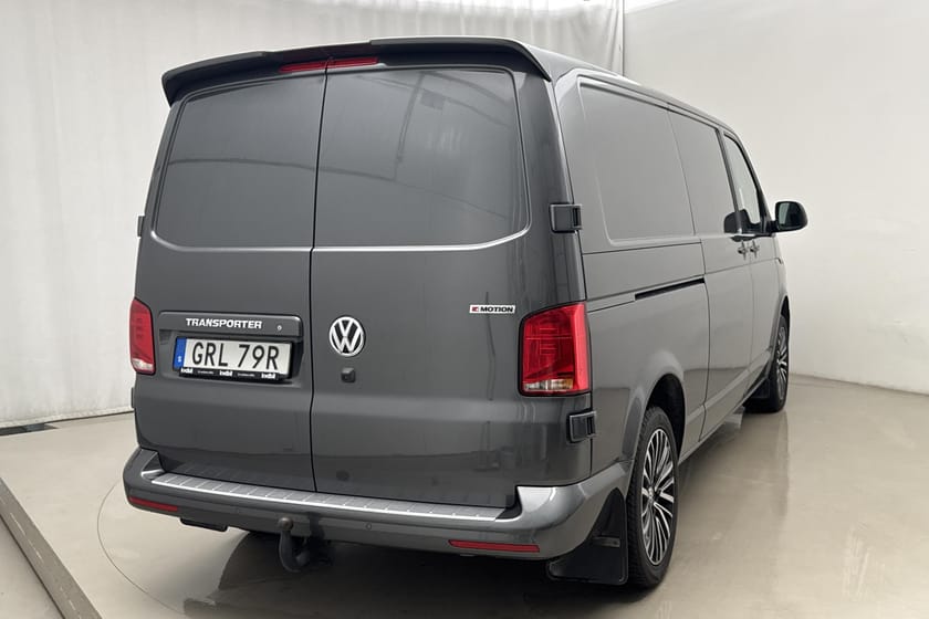 Bild 3 av Volkswagen Transporter T6 2.0 TDI BMT Skåp 4MOTION (150hk) L2 Komfort