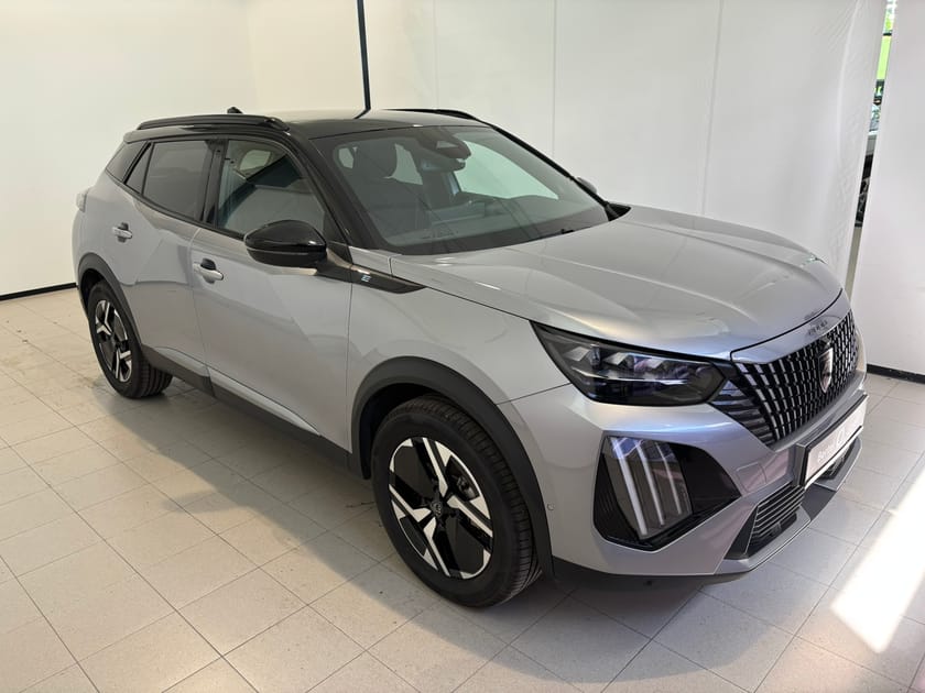 Bilde 2 av Peugeot e-2008 GT, Adaptive Cruise, 360 kamera