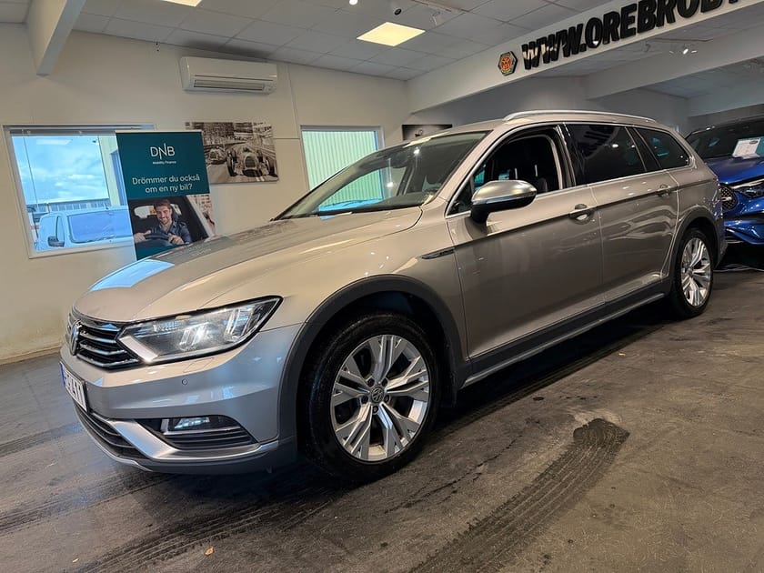 Bild 2 av Volkswagen Passat Alltrack 2.0 TDI DPF SCR BMT 4Motion Drag Värmare 190hk