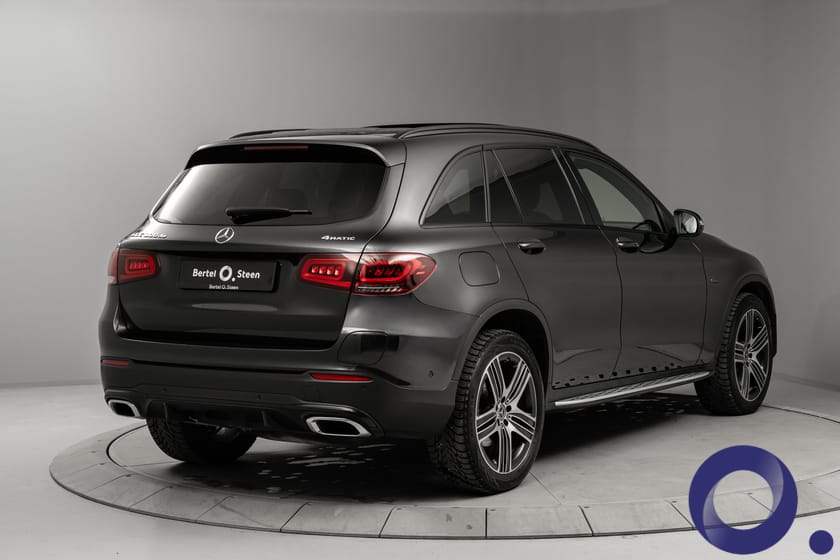 Bilde 4 av Mercedes-Benz GLC 300 de 4MATIC 300de ///AMG | Nattpakke | Hengerfeste