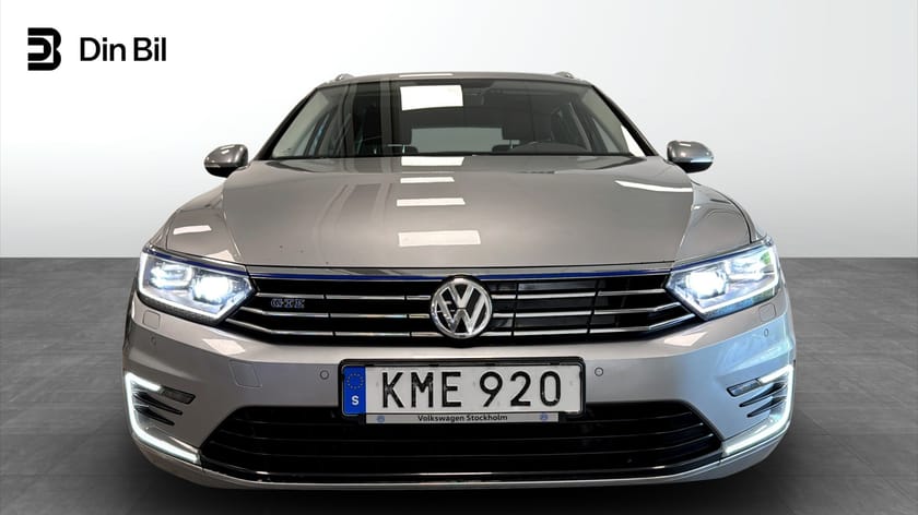 Bild 4 av Volkswagen Passat Variant GTE DSG Executive/Cockpit/Drag/Värmare