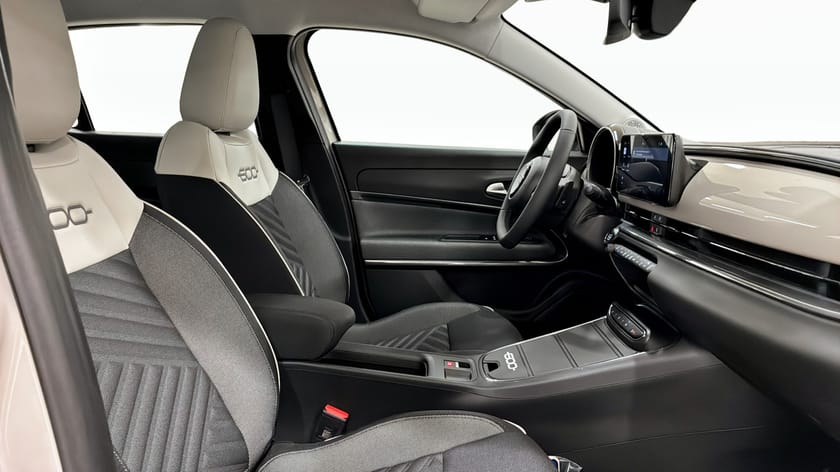 Bild 3 av Fiat 600 Hybrid *PRIVATLEASA från 2595kr/mån* HEV AUTOMAT ICON