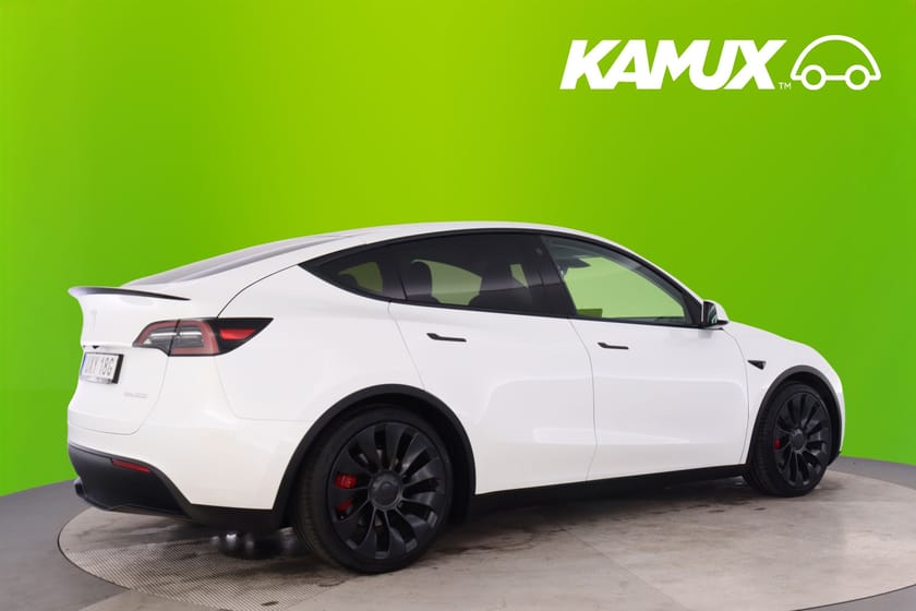 Bild 2 av Tesla Model Y Performance 534hk Drag Pano Kolfiber Moms