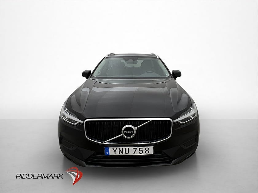 Bild 2 av Volvo XC60 T5 AWD Momentum Pro Halvskinn Värm BLIS Drag