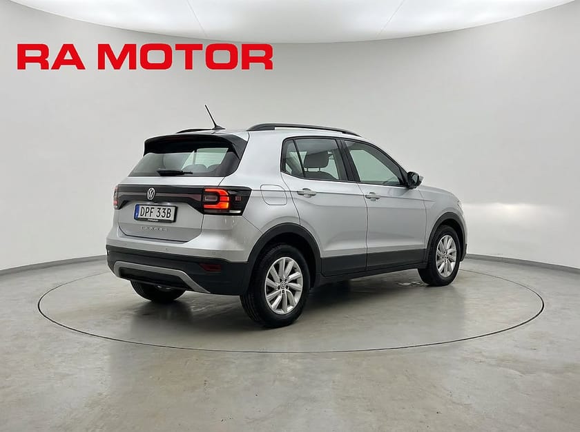 Bild 4 av Volkswagen T-Cross 1.0 TSI 95hk | PDC | Döda Vinkel Varning | M-Värmare |