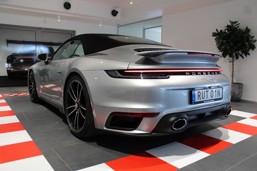 Bild 4 av Porsche 911 Turbo S Cabriolet 