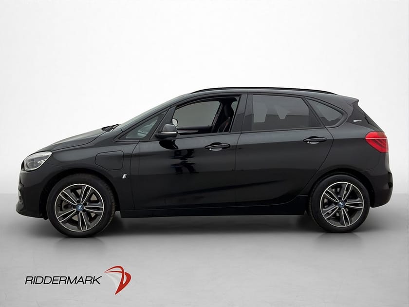 Bild 4 av BMW 225xe Active Tourer 225e 224hk HiFi Head-Up Kamera Navi 2-Bruk