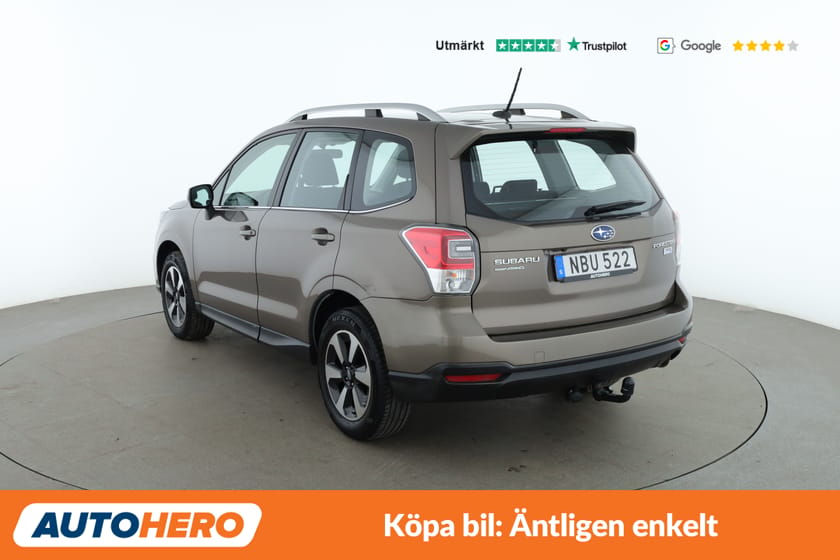 Bild 3 av Subaru Forester 2.0 4WD / Dragkrok, Backkamera, Rattvärme
