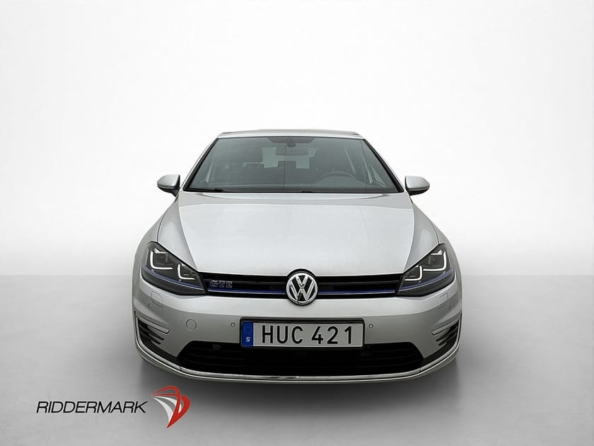 Bild 2 av Volkswagen Golf GTE 204hk Plug-In Dragkrok Kamera CarPlay