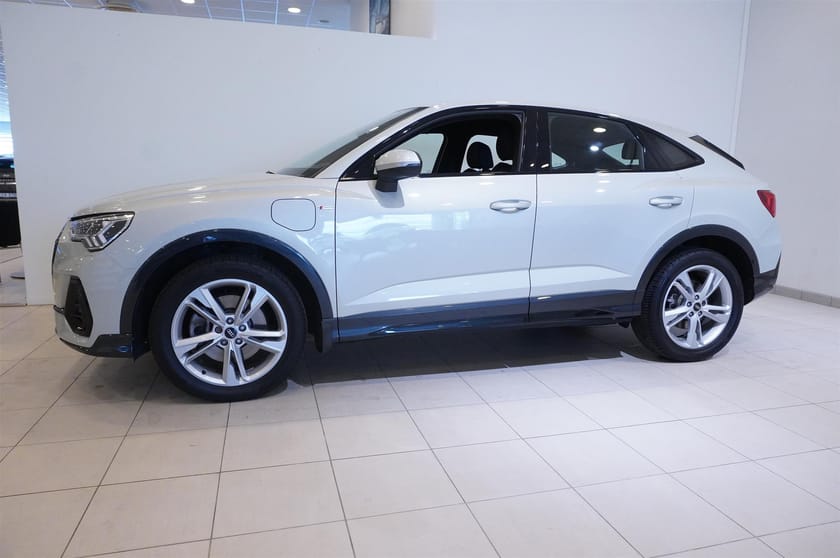 Bild 4 av Audi Q3 Sportback 45 TFSI e