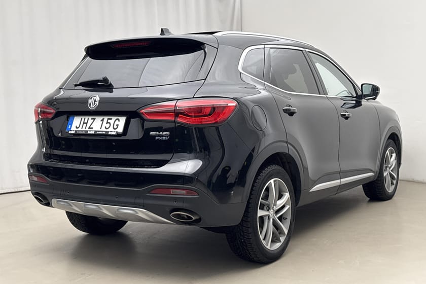 Bild 3 av MG EHS PHEV 1.5T (258hk) Luxury Helläder 360 kamera