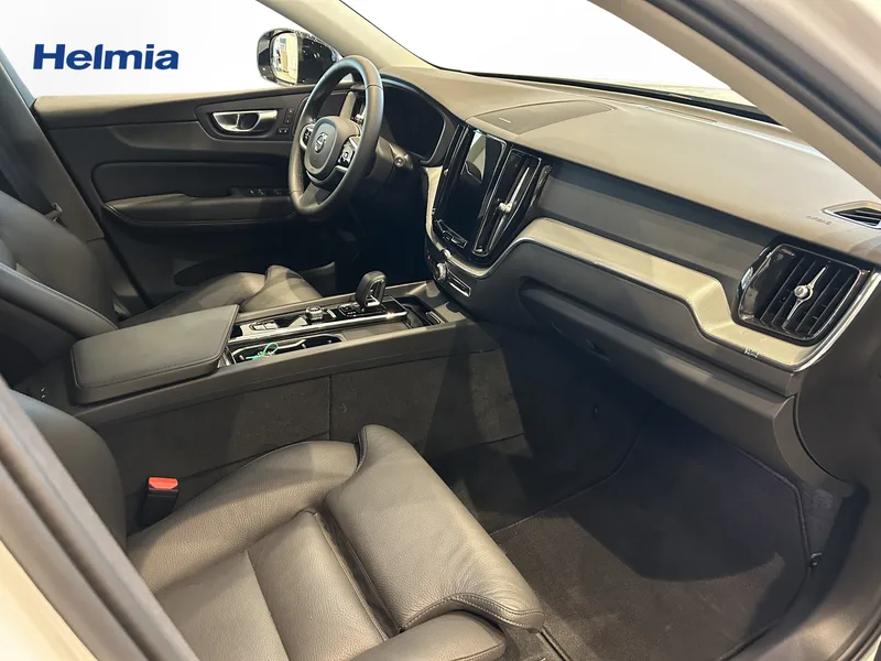 Bild 4 av 13 – Volvo XC60 T6 Plus Dark Nordic Edition Plus Nordic Edition