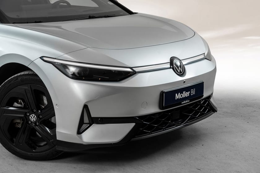 Bilde 3 av Volkswagen ID.7 GTX Tourer