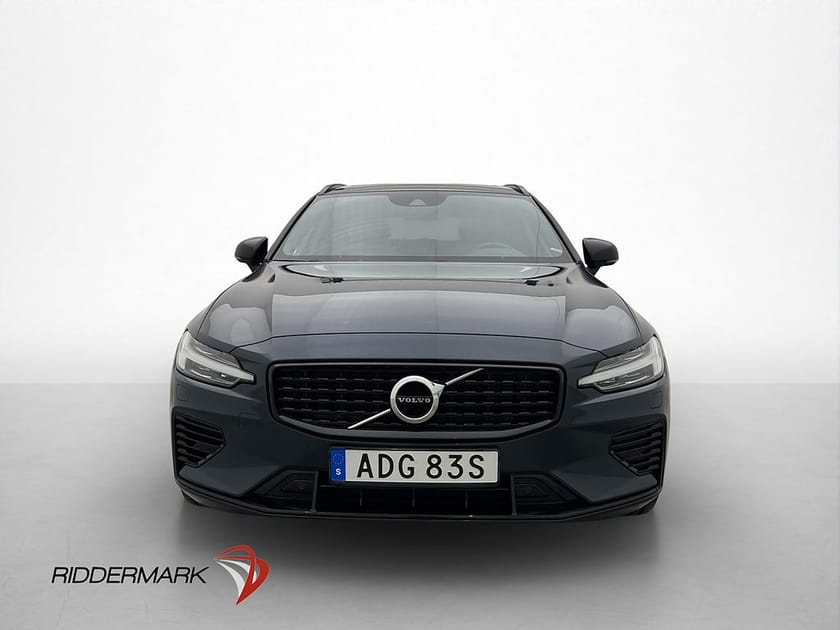 Bild 2 av Volvo V60 T6 350hk AWD R-Design Pano H/K Kamera Värmare Drag