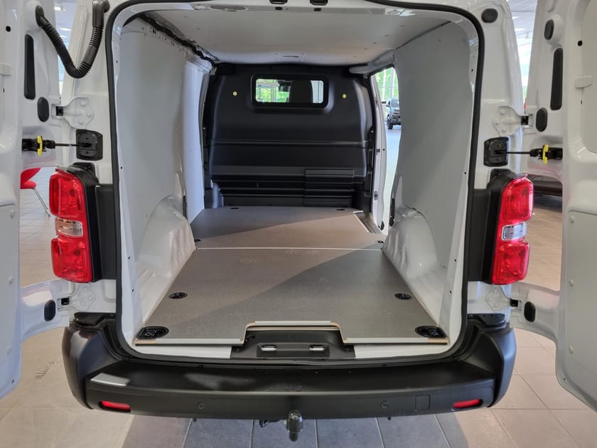 Bild 3 av Toyota Proace L1 LONG 2,2D 180 HK AUTO COMFORT
